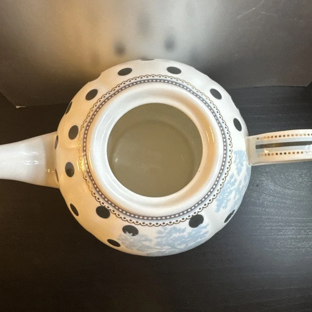 Grace's Fine China Teaware Scallop Navy Teapot &‎ Lid Fine China Dinnerware